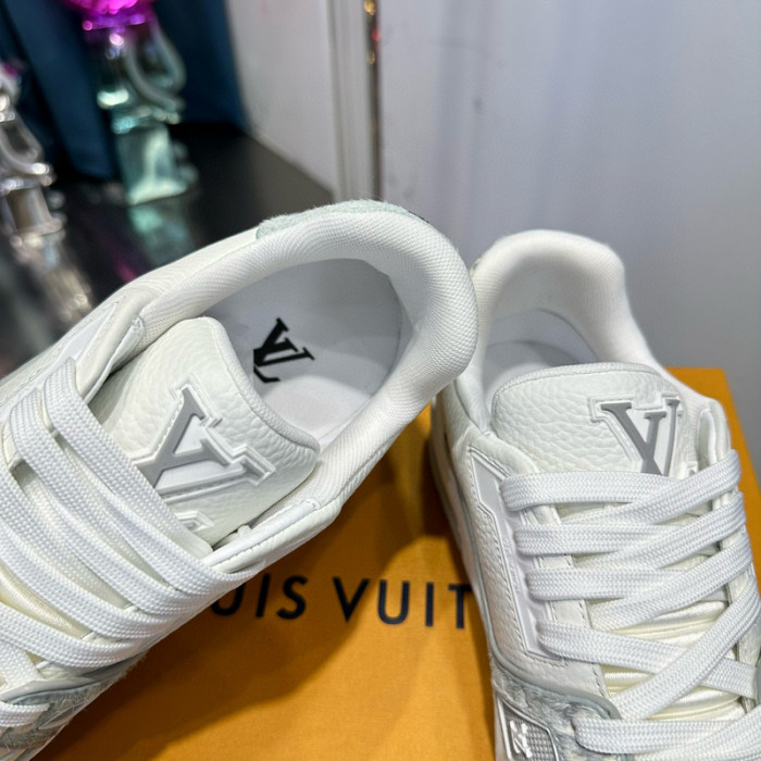 lovt sneaker