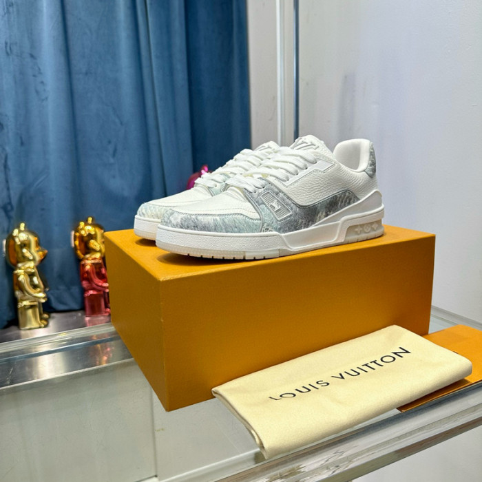 lovt sneaker