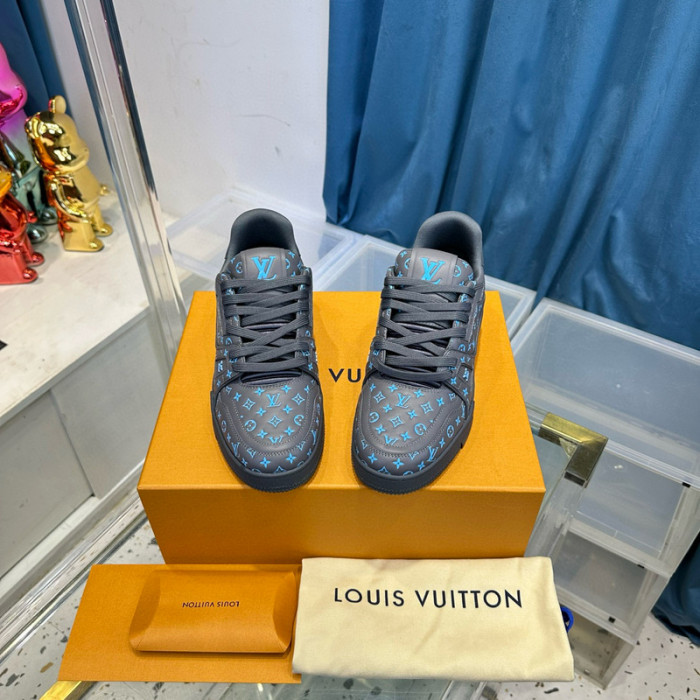 lovt sneaker