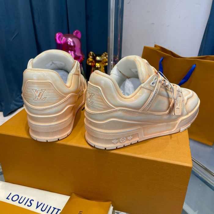 lovt sneaker