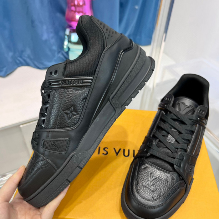 lovt sneaker