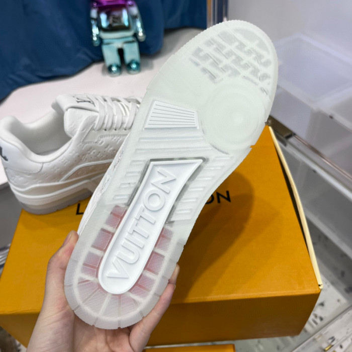 lovt sneaker