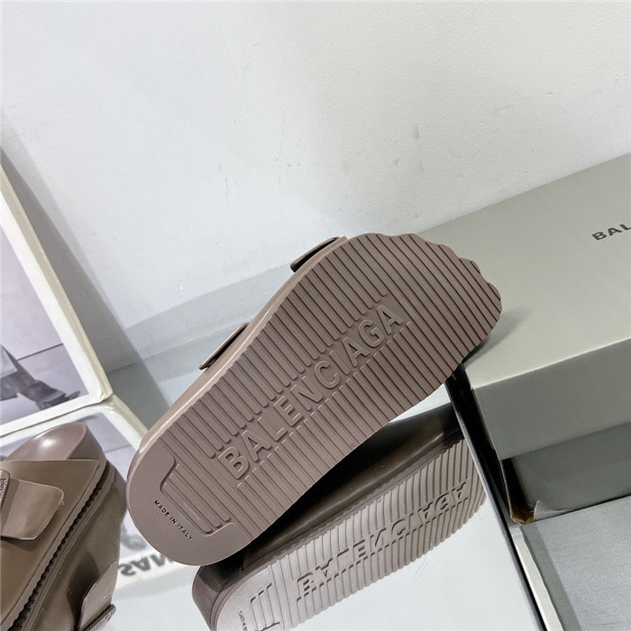 bl sandal