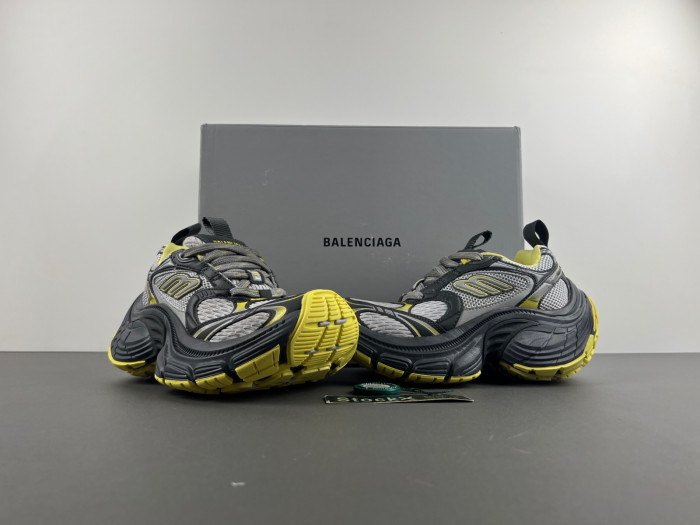 bl 10xl speed trainer sneaker