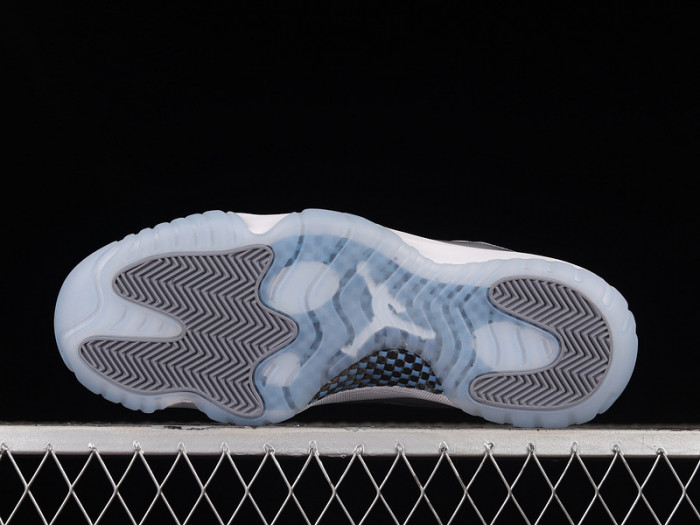 air jordan 11 retro low cement grey av2187-140