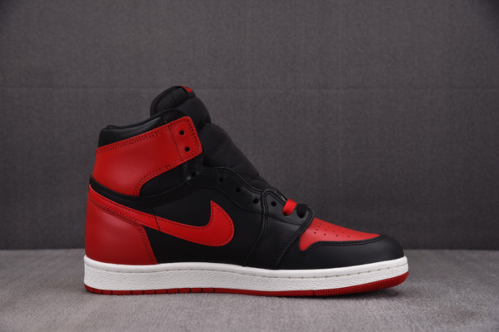 Air Jordan 1 Retro 85 