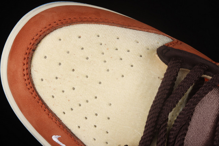 social status x dunk mid
