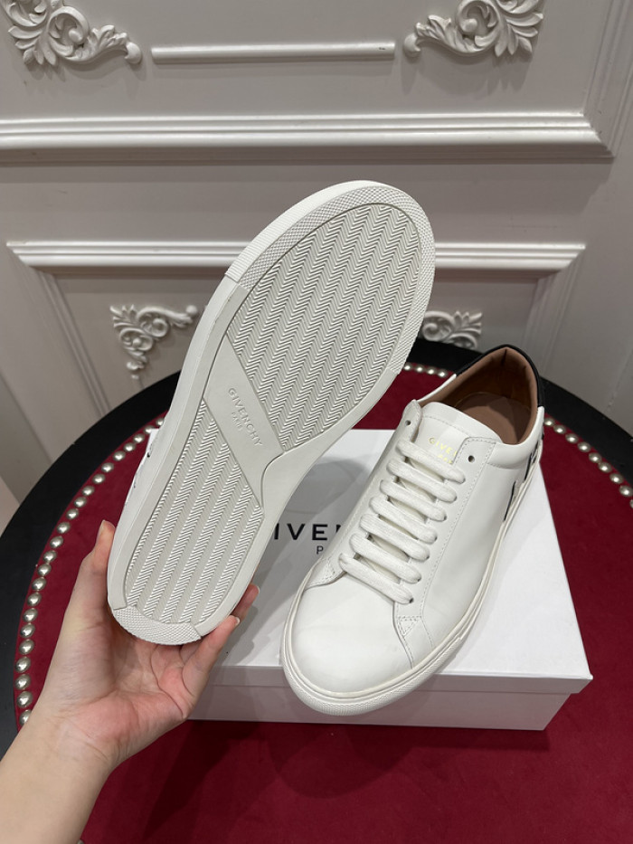g1vency sneaker