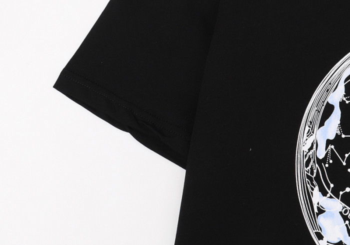 guc t-shirt