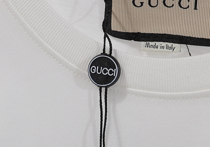 guc t-shirt