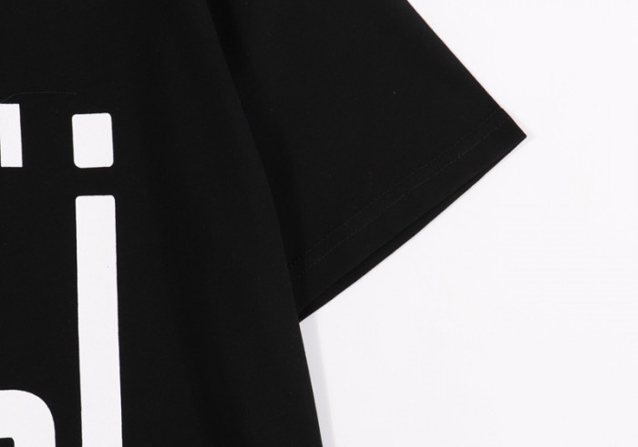 guc t-shirt