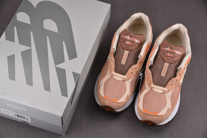 new balance 99ov3 miusa size orange cream m990sz3