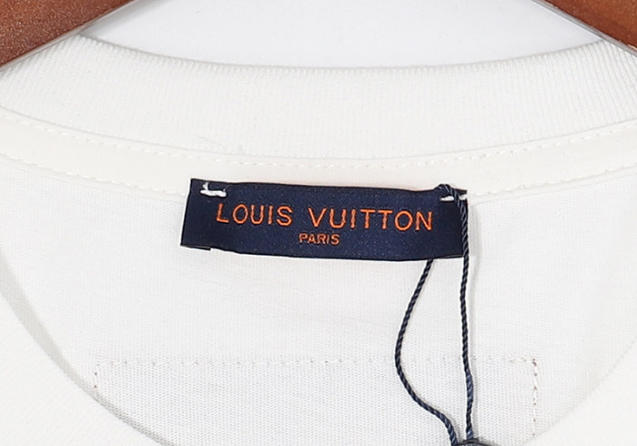 lovt t-shirt
