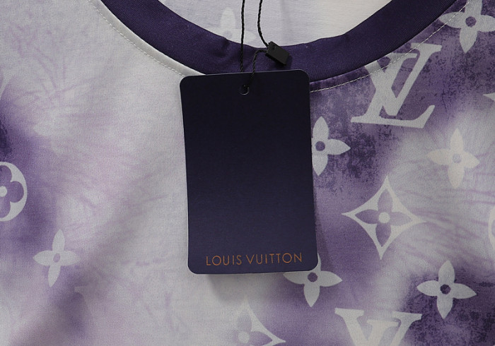 lovt t-shirt