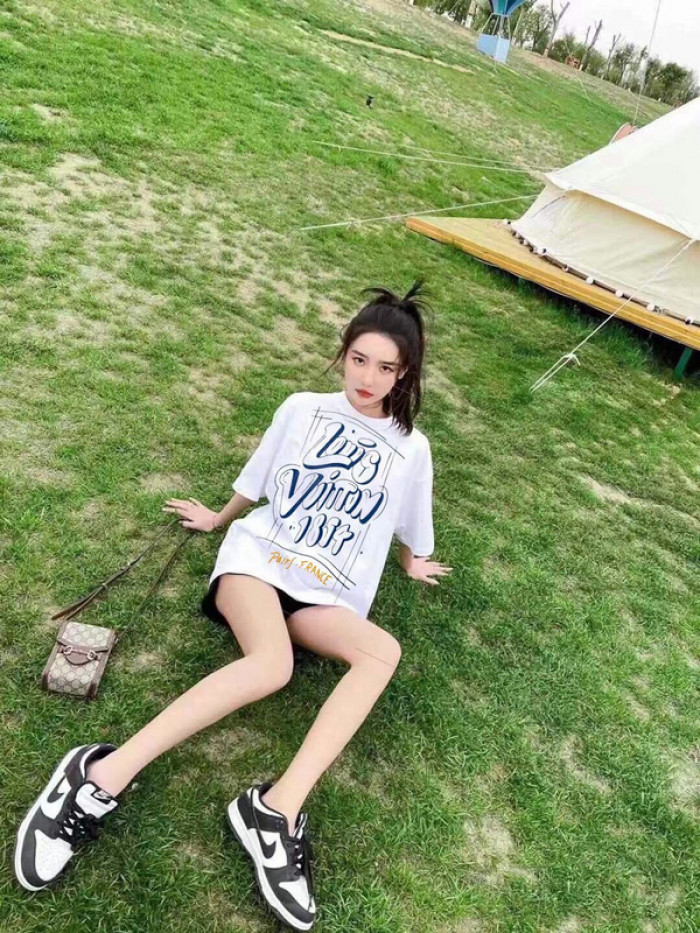 lovt t-shirt