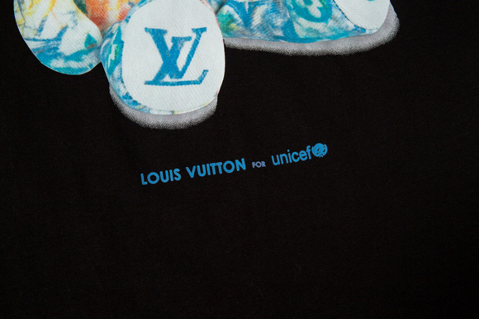 lovt t-shirt