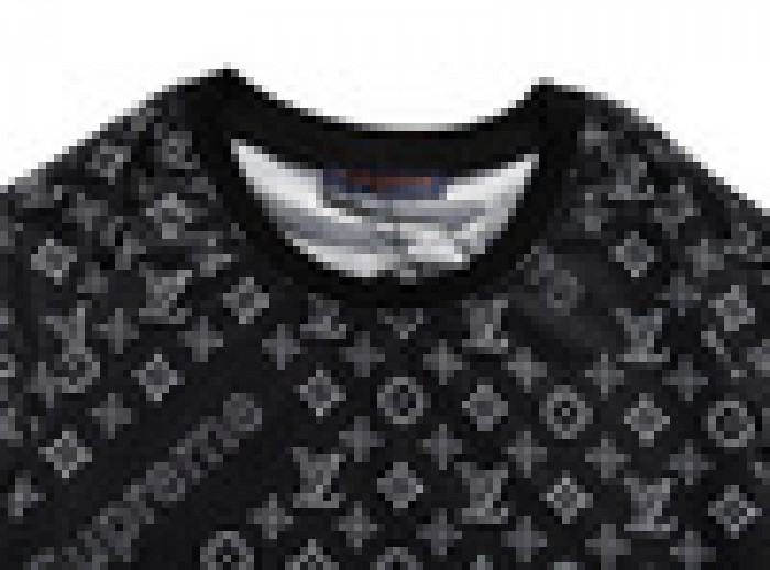 lovt t-shirt