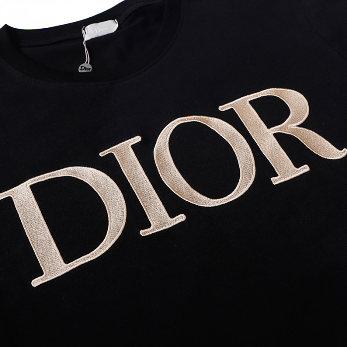 d1or t-shirt